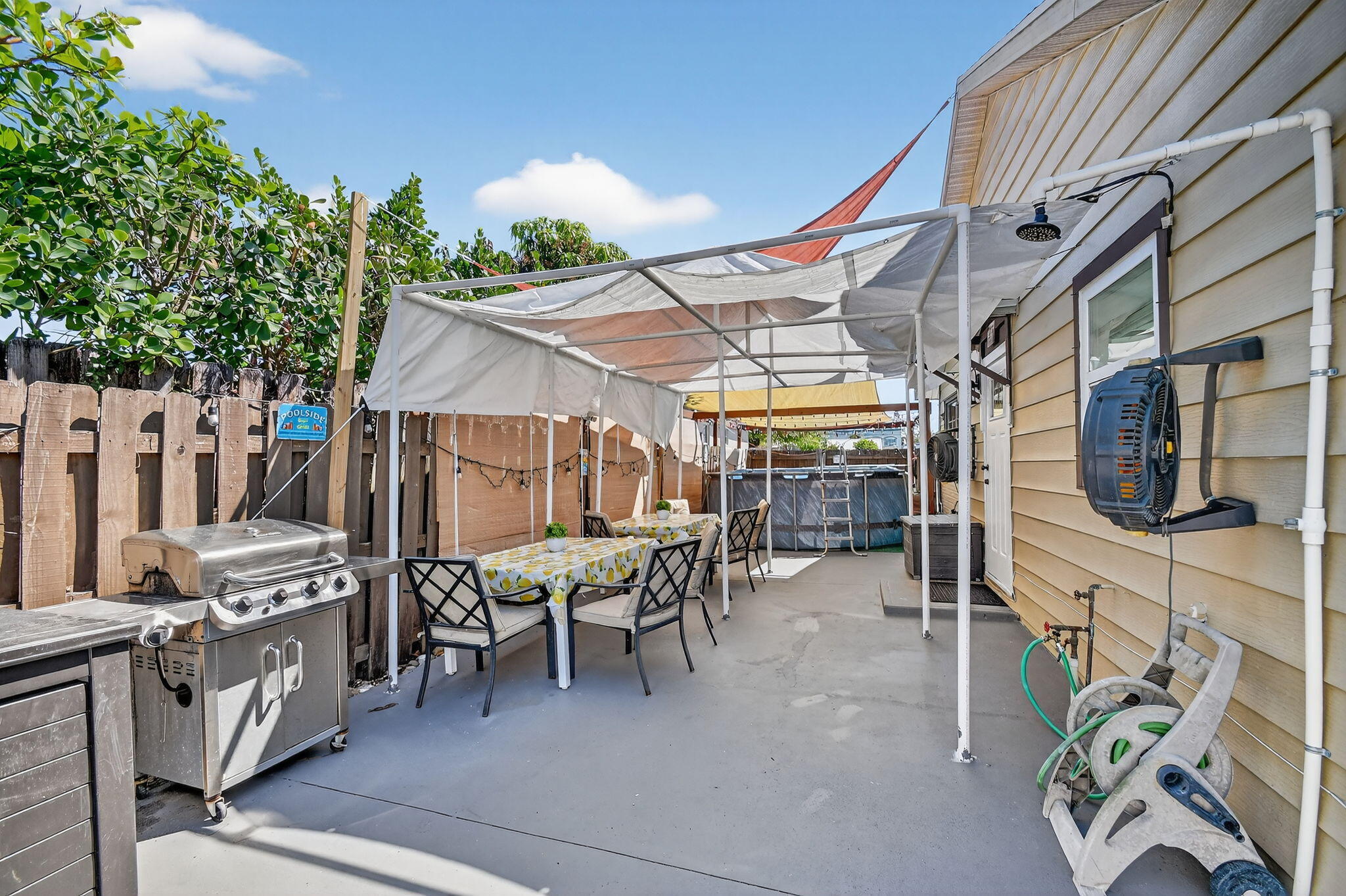 GREENACRES 2 - Residential