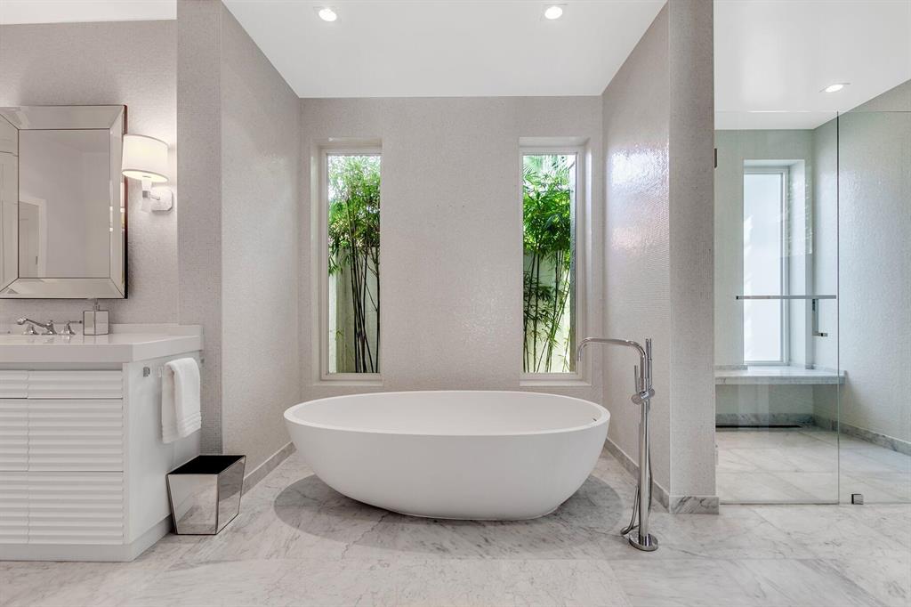 FRENCHMANS CREEK 2 - Residential