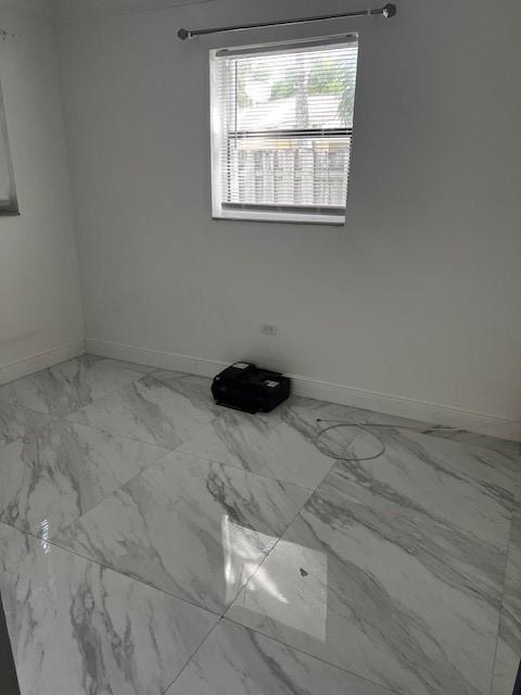 Miramar Sec 7 48-22 B - Residential Lease