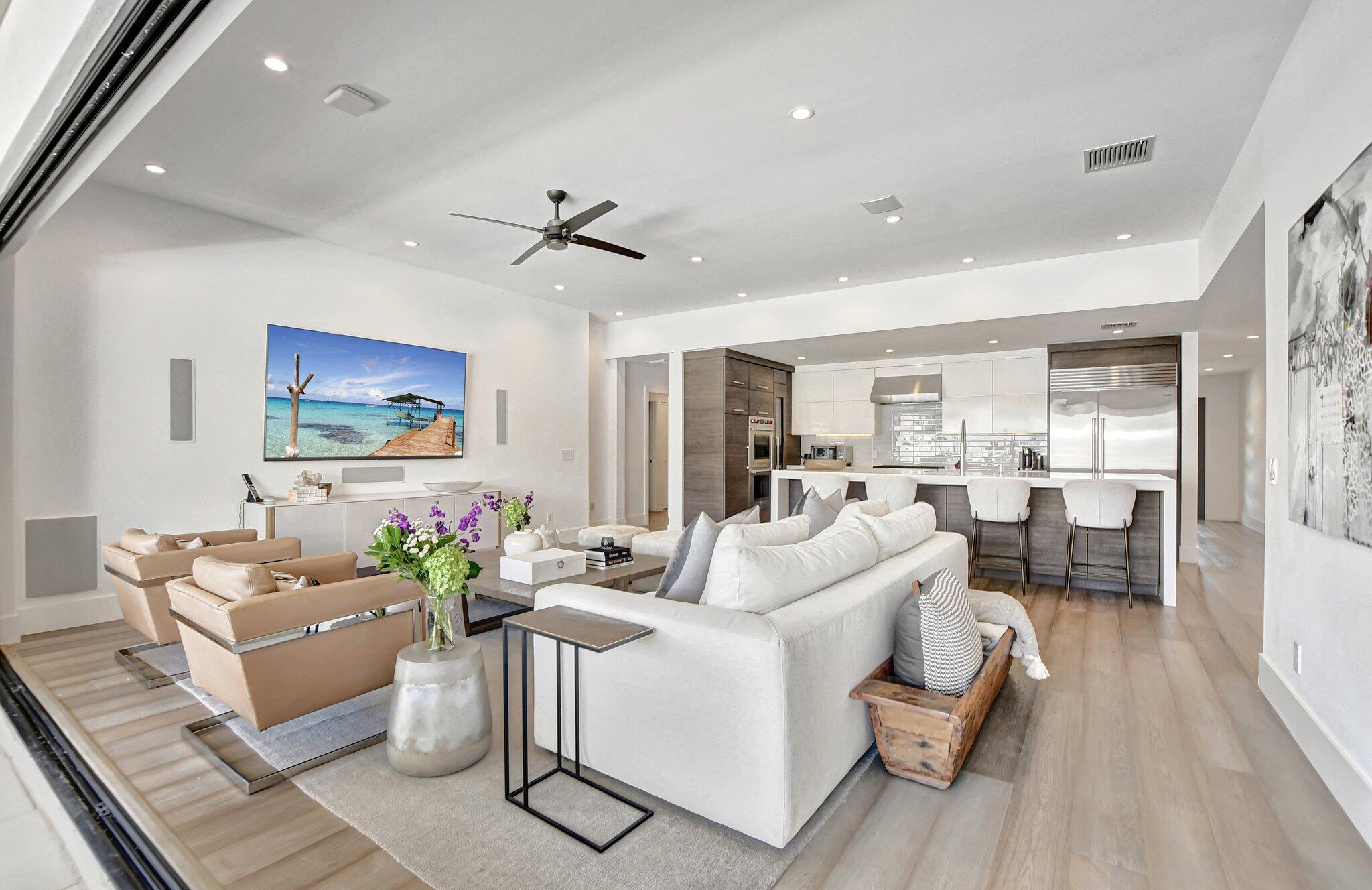 LAKE ROGERS ISLE - Residential