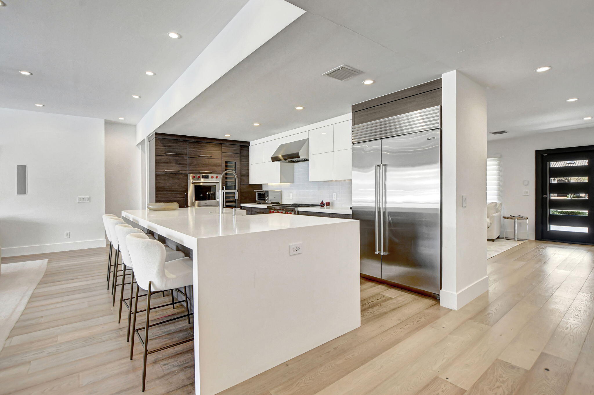 LAKE ROGERS ISLE - Residential