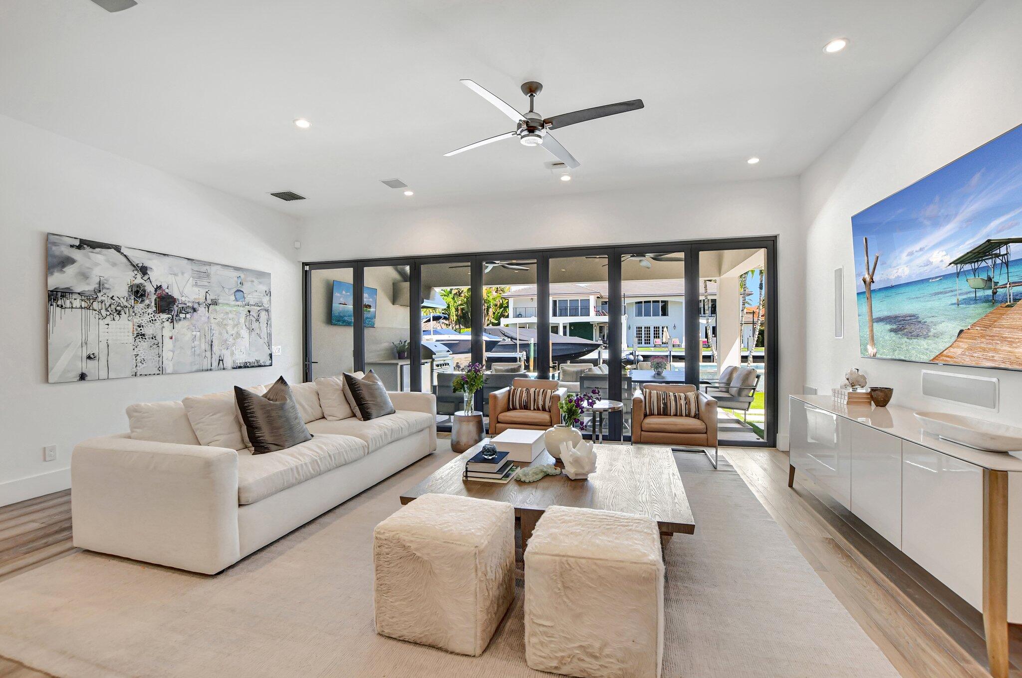 LAKE ROGERS ISLE - Residential