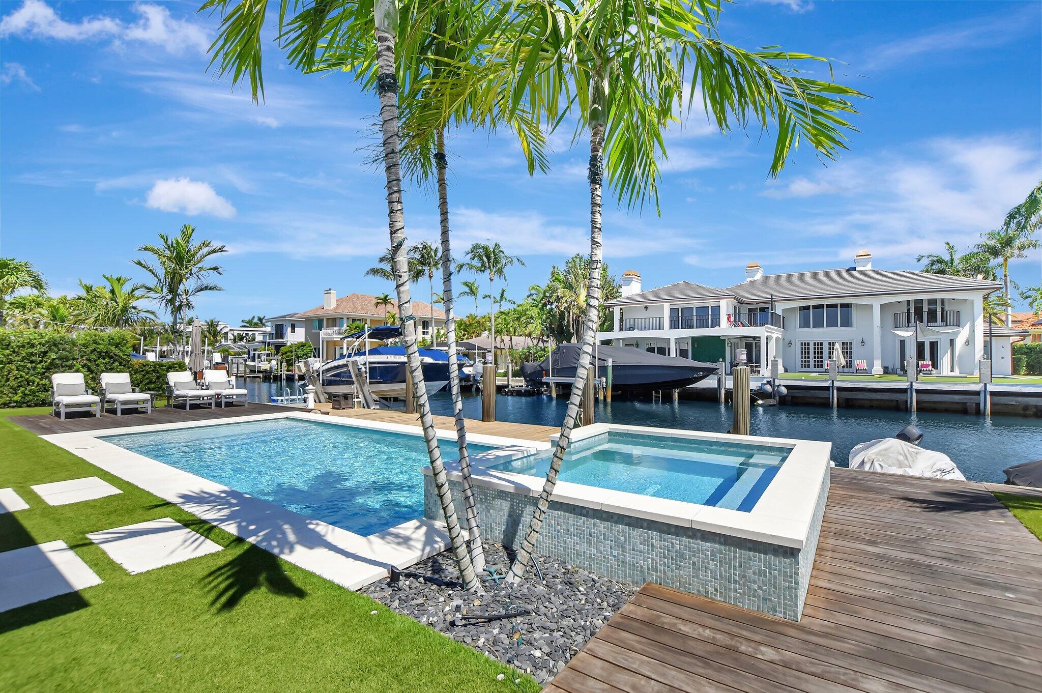 LAKE ROGERS ISLE - Residential