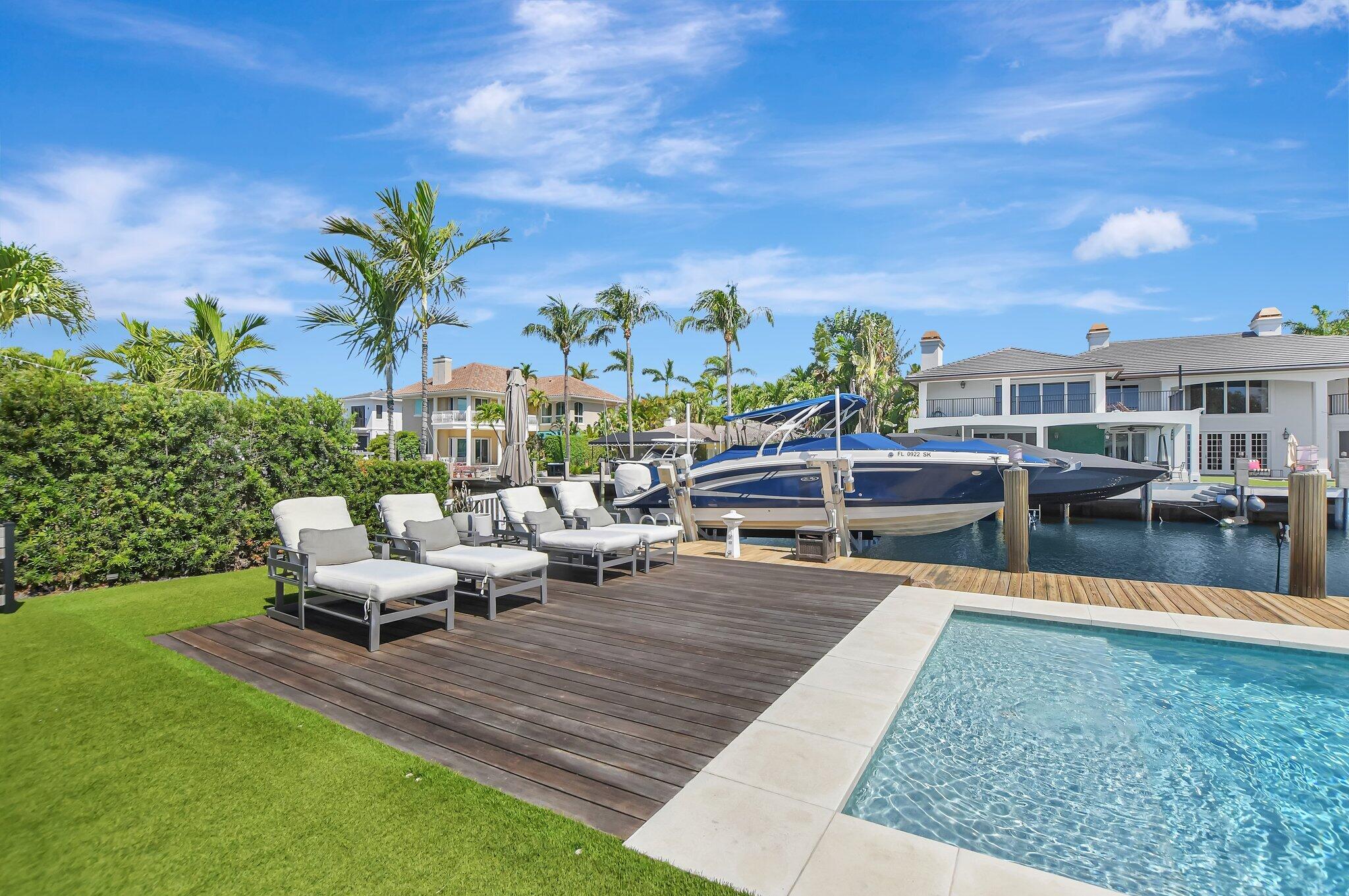 LAKE ROGERS ISLE - Residential