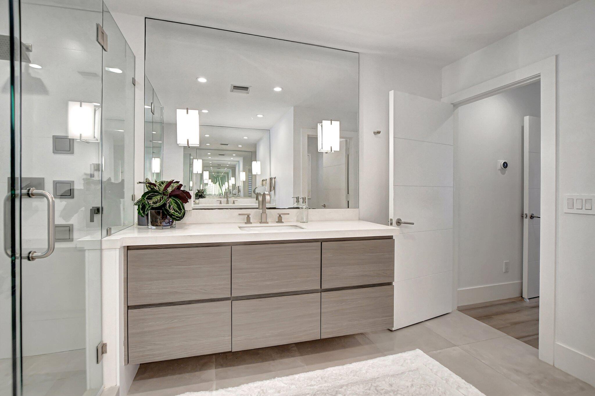 LAKE ROGERS ISLE - Residential