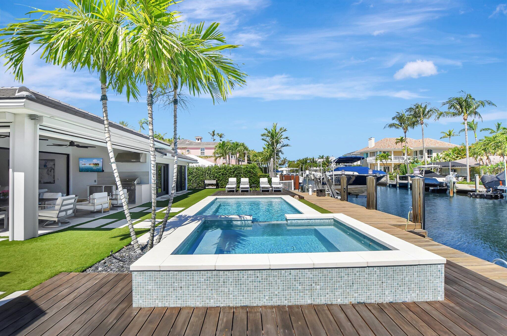 LAKE ROGERS ISLE - Residential