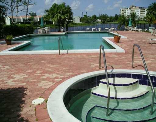 Isles of Inverrary - Residential