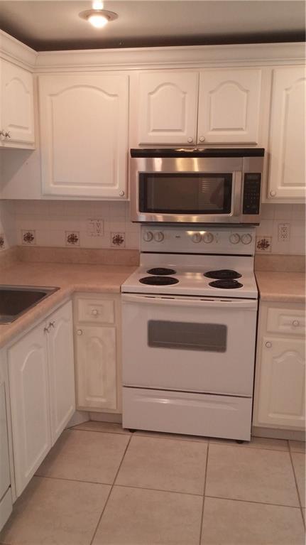 Isles of Inverrary - Residential