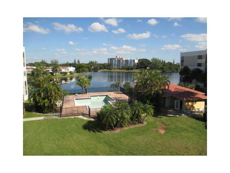 Isles of Inverrary - Residential