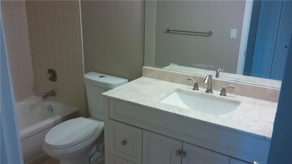 Isles of Inverrary - Residential