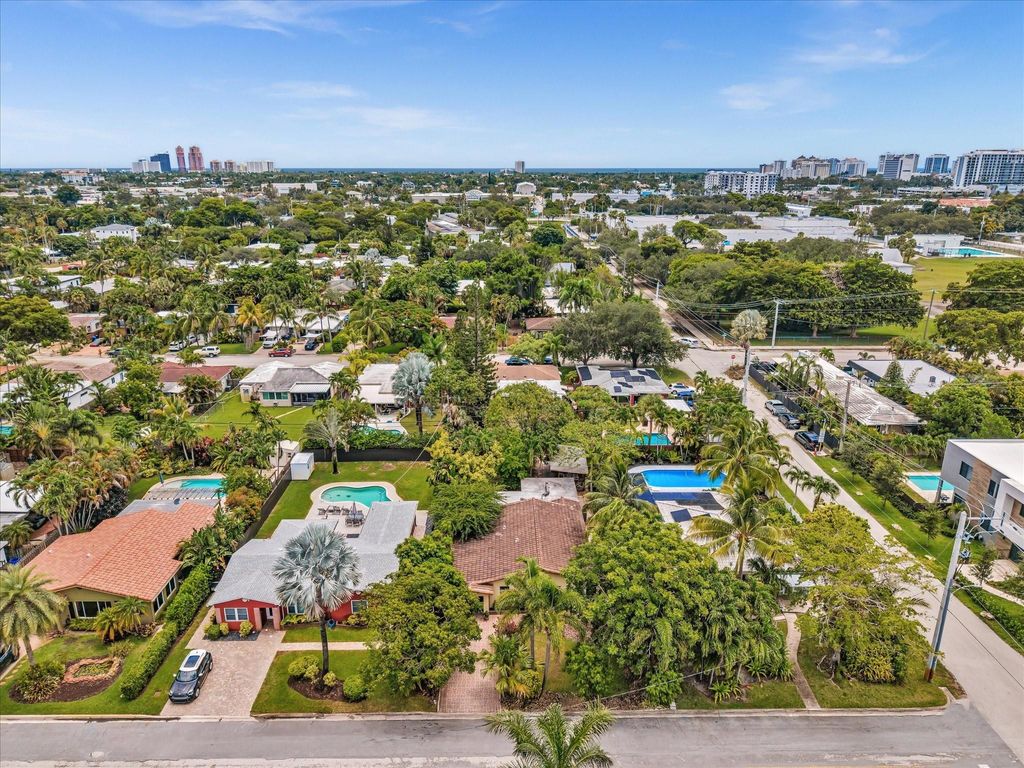 Photo of 1406 NE 16th Terrace, Fort Lauderdale, FL 33304 (MLS # F10523652)