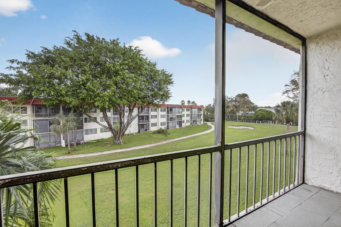 Hollybrook Golf & Tennis Club - Residential Lease