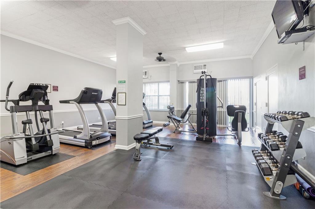 Coral Ridge Towers North - Residential