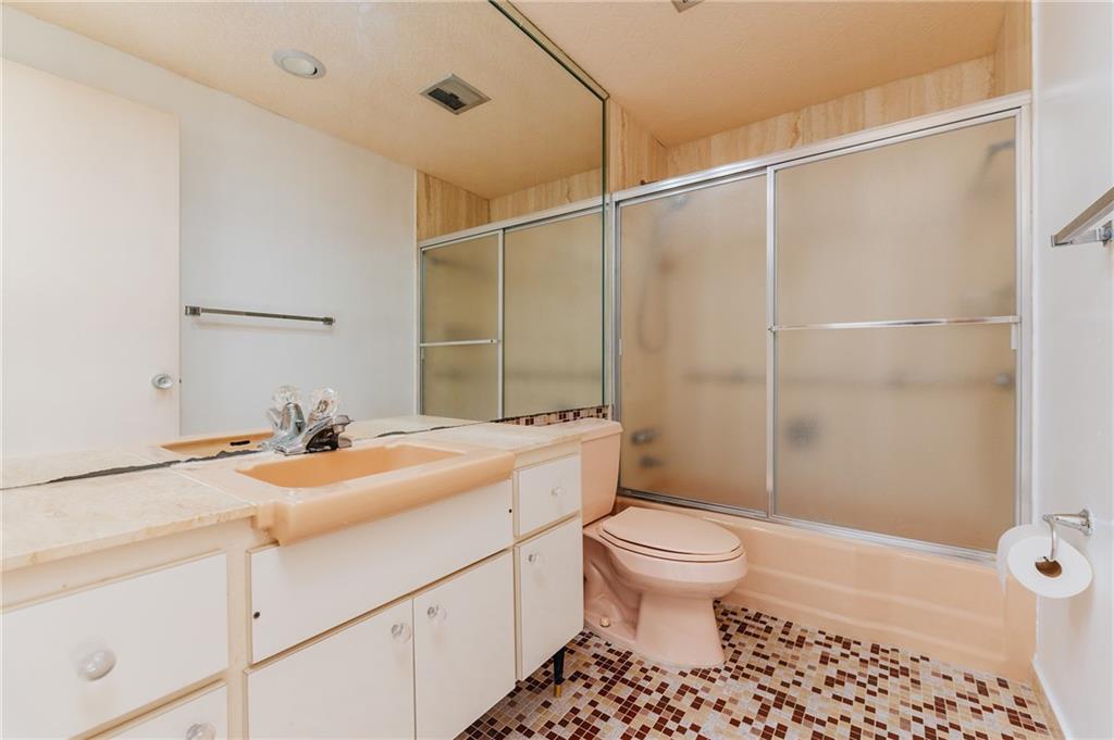 Coral Ridge Towers North - Residential