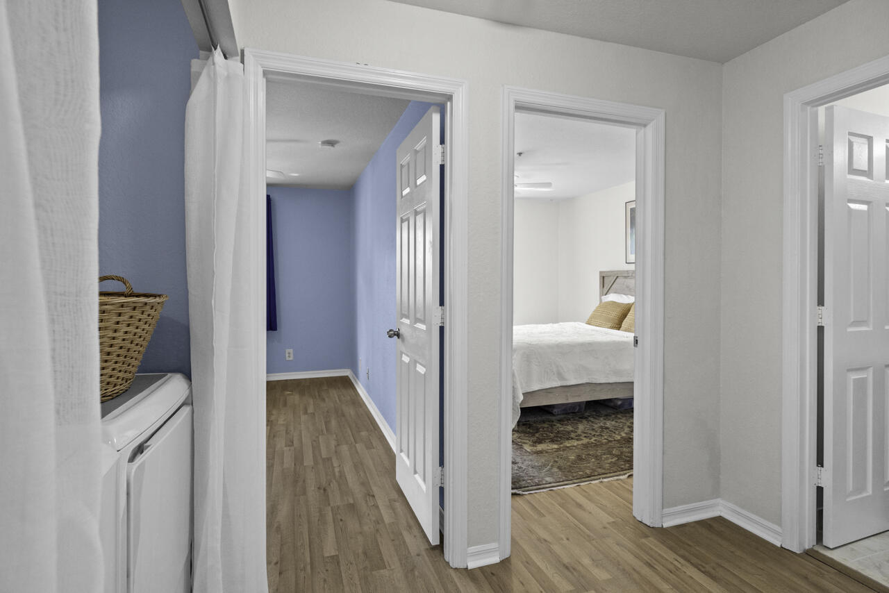 MARTINS CROSSING - Residential