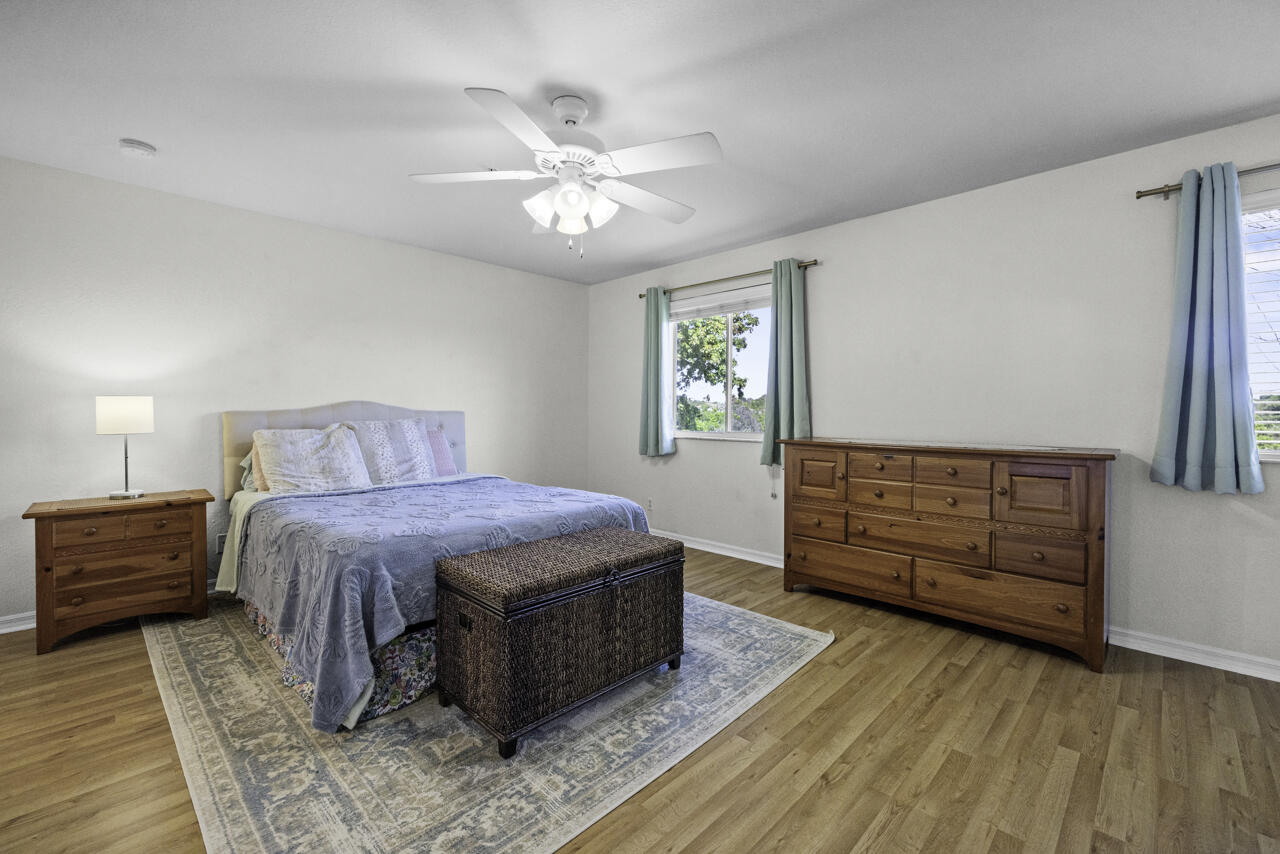 MARTINS CROSSING - Residential