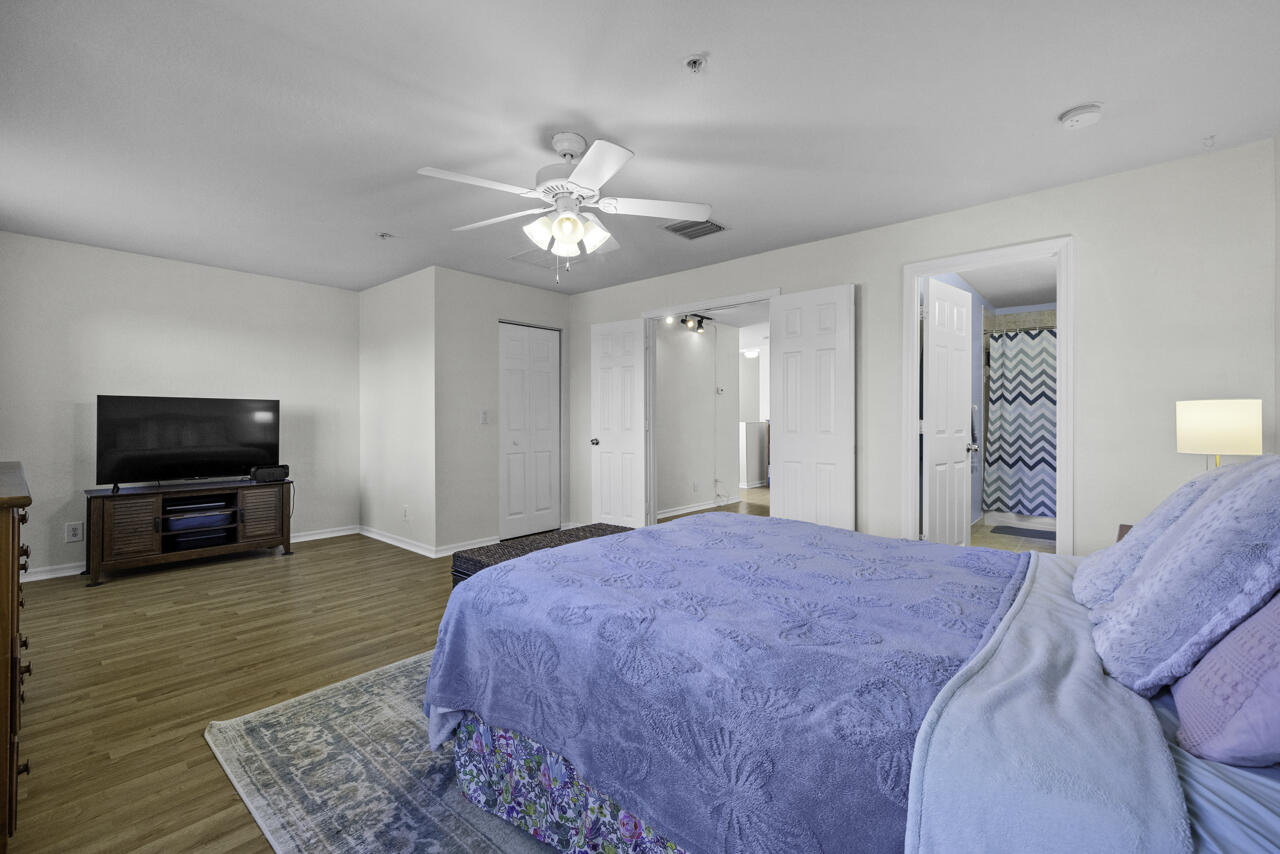 MARTINS CROSSING - Residential