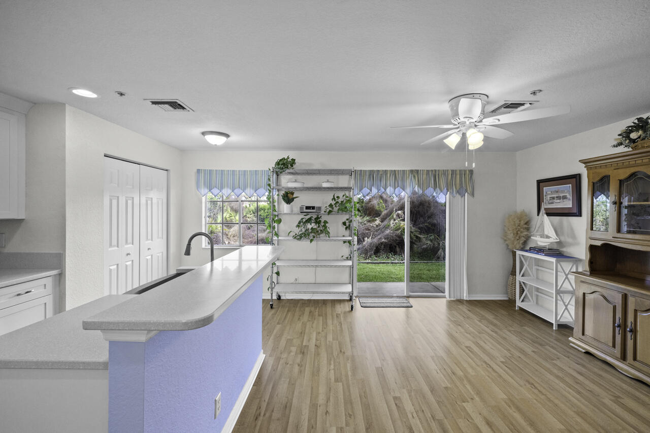 MARTINS CROSSING - Residential