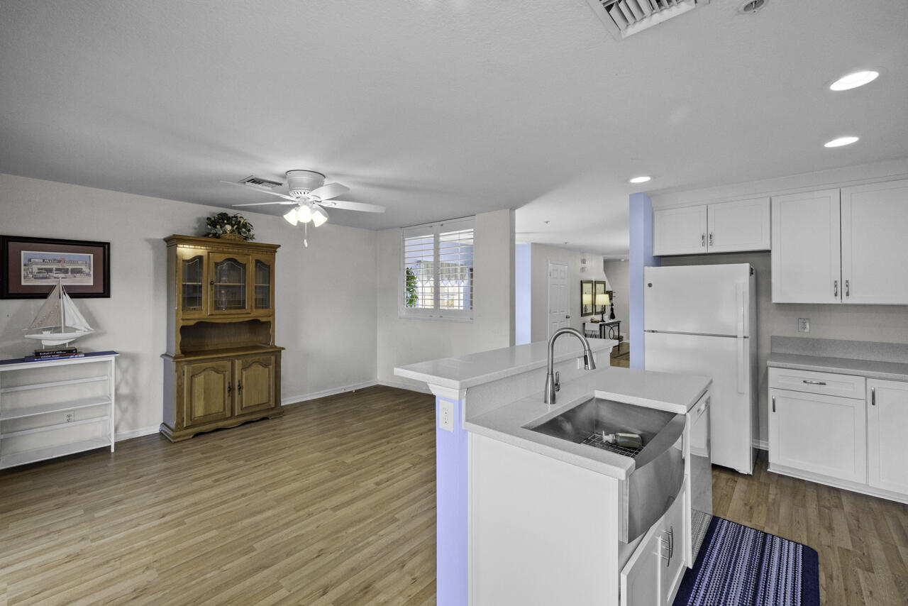 MARTINS CROSSING - Residential