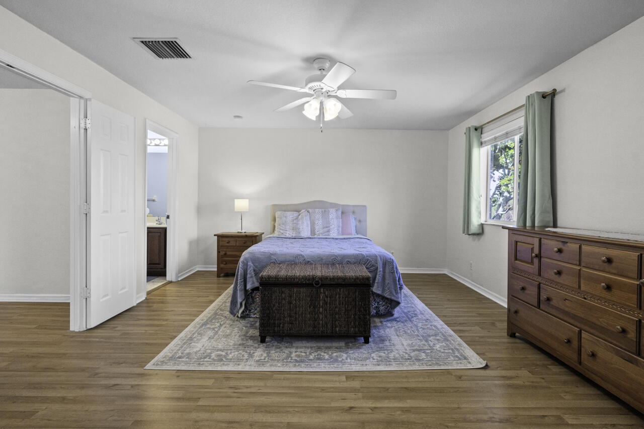 MARTINS CROSSING - Residential