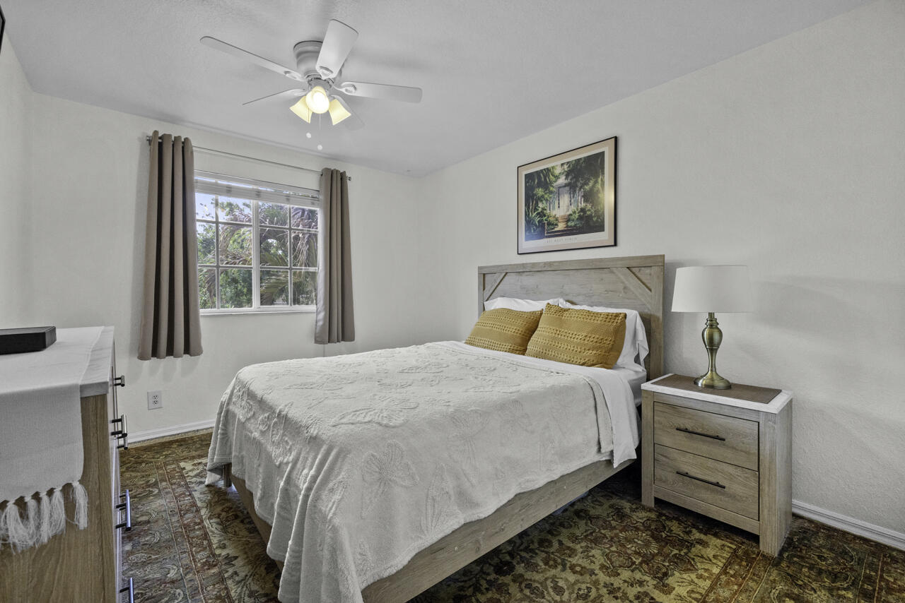 MARTINS CROSSING - Residential