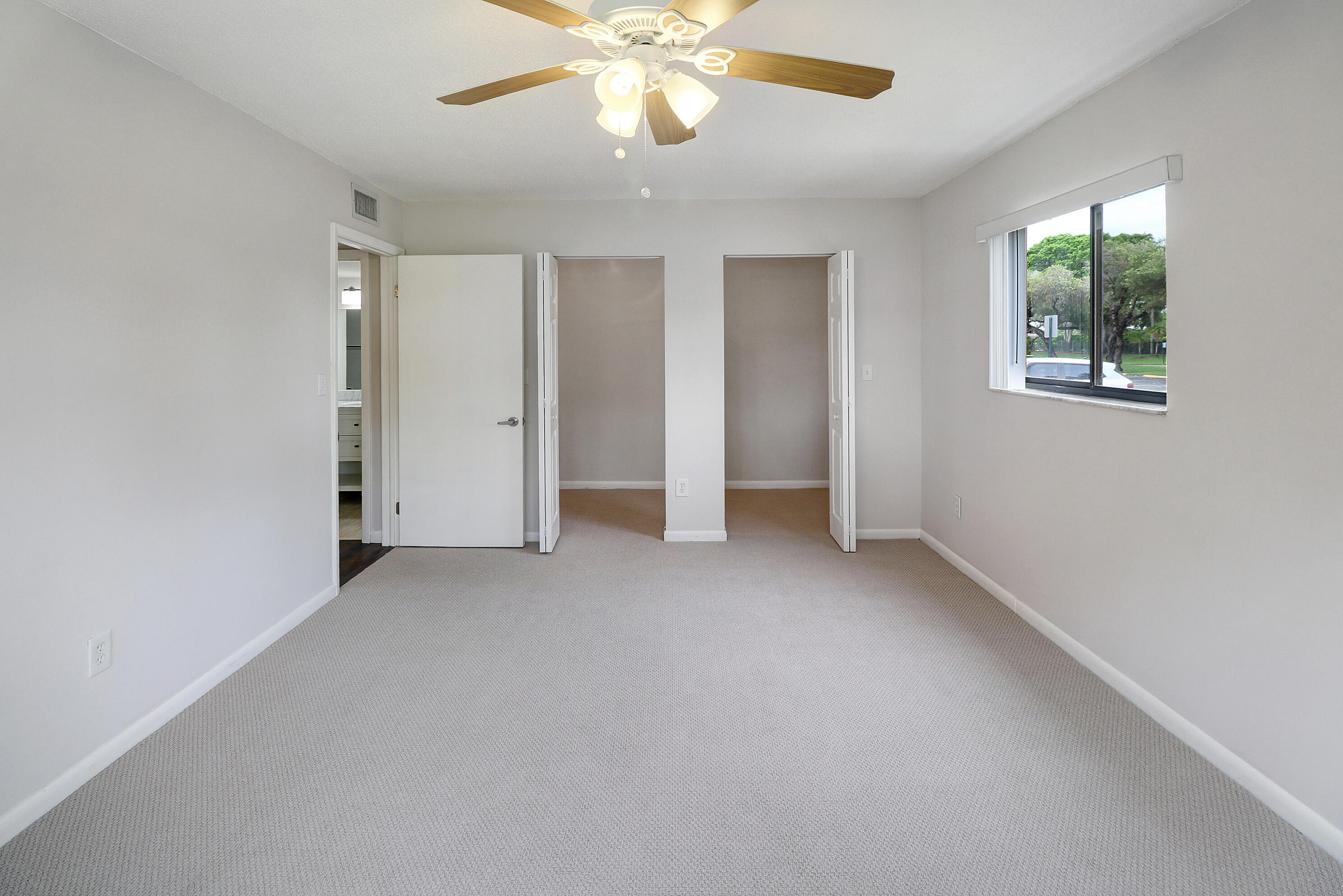 ASHMONT CONDOMINIUM I - Residential
