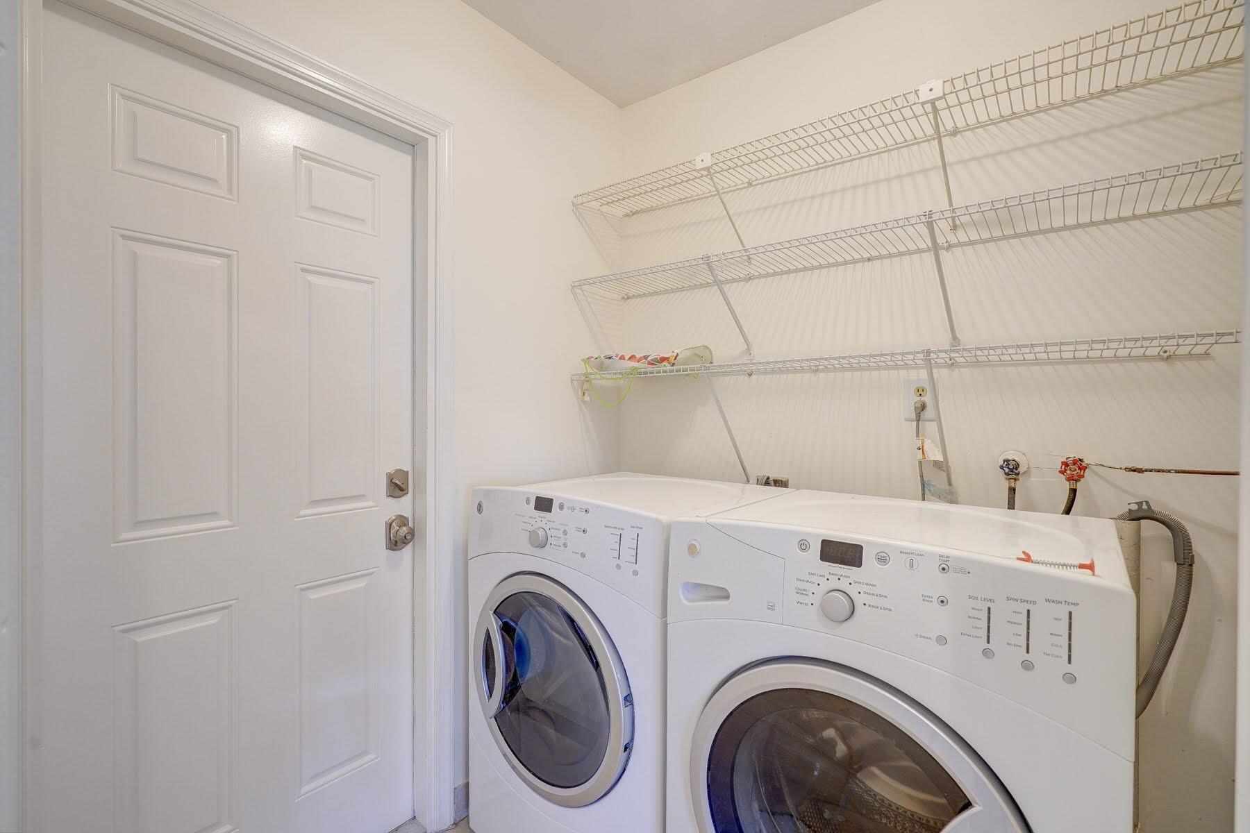 LAKE EDEN 4 - Residential Lease