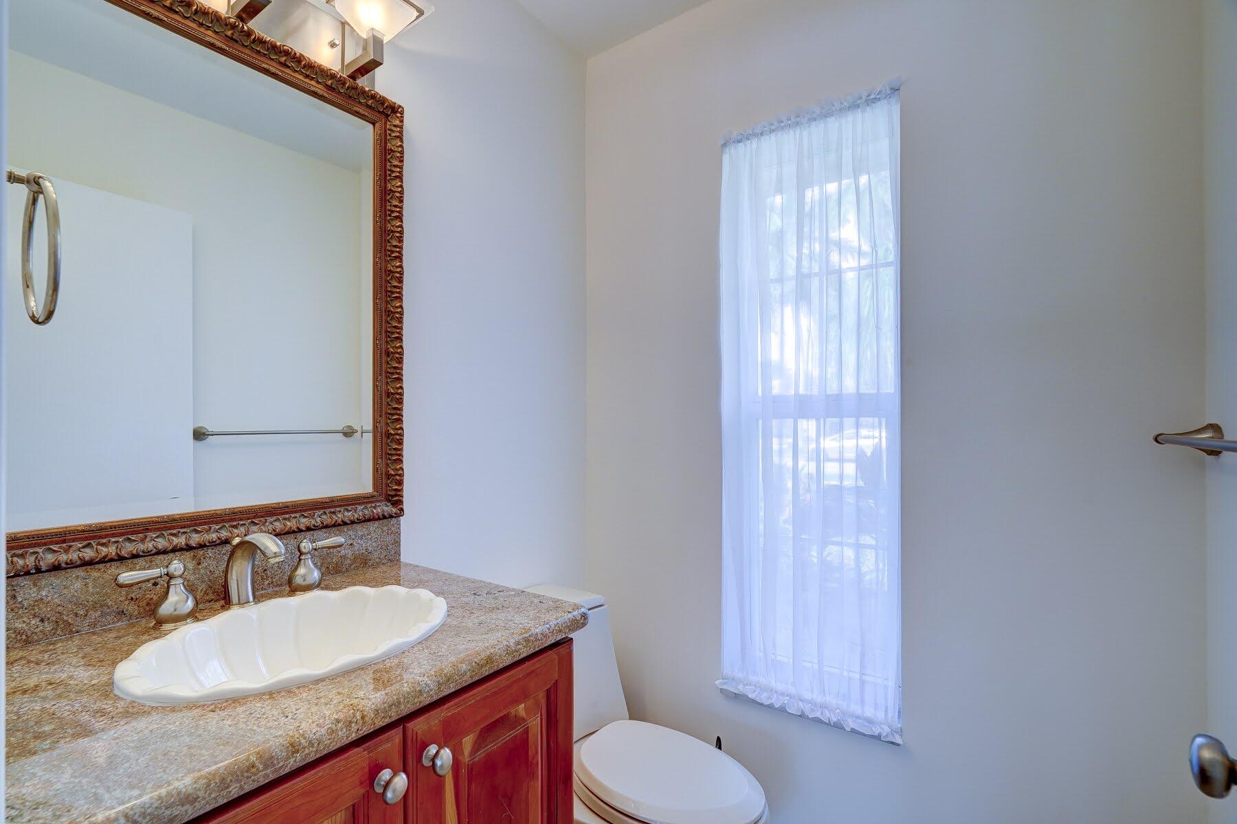 LAKE EDEN 4 - Residential Lease