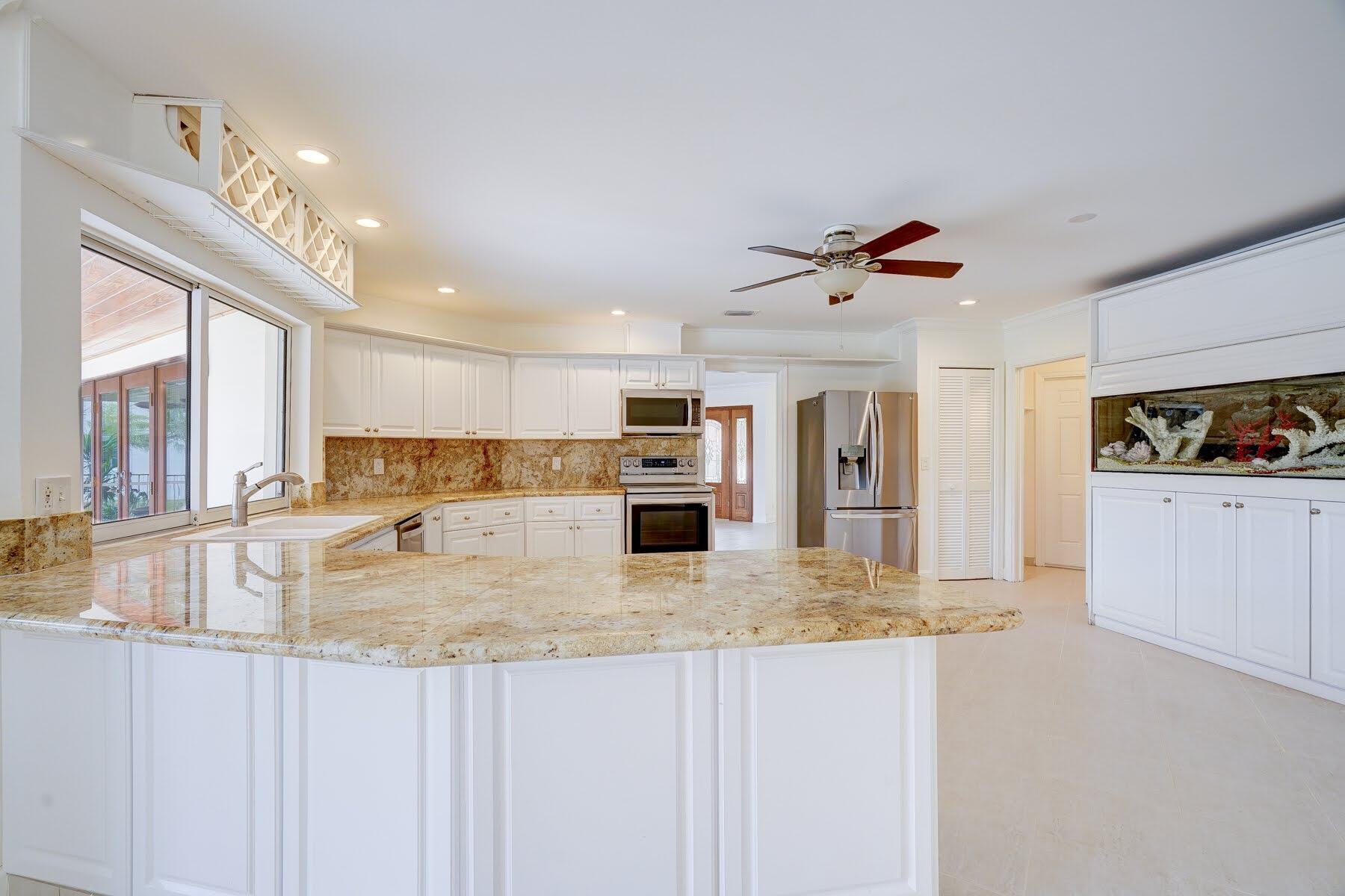 LAKE EDEN 4 - Residential Lease