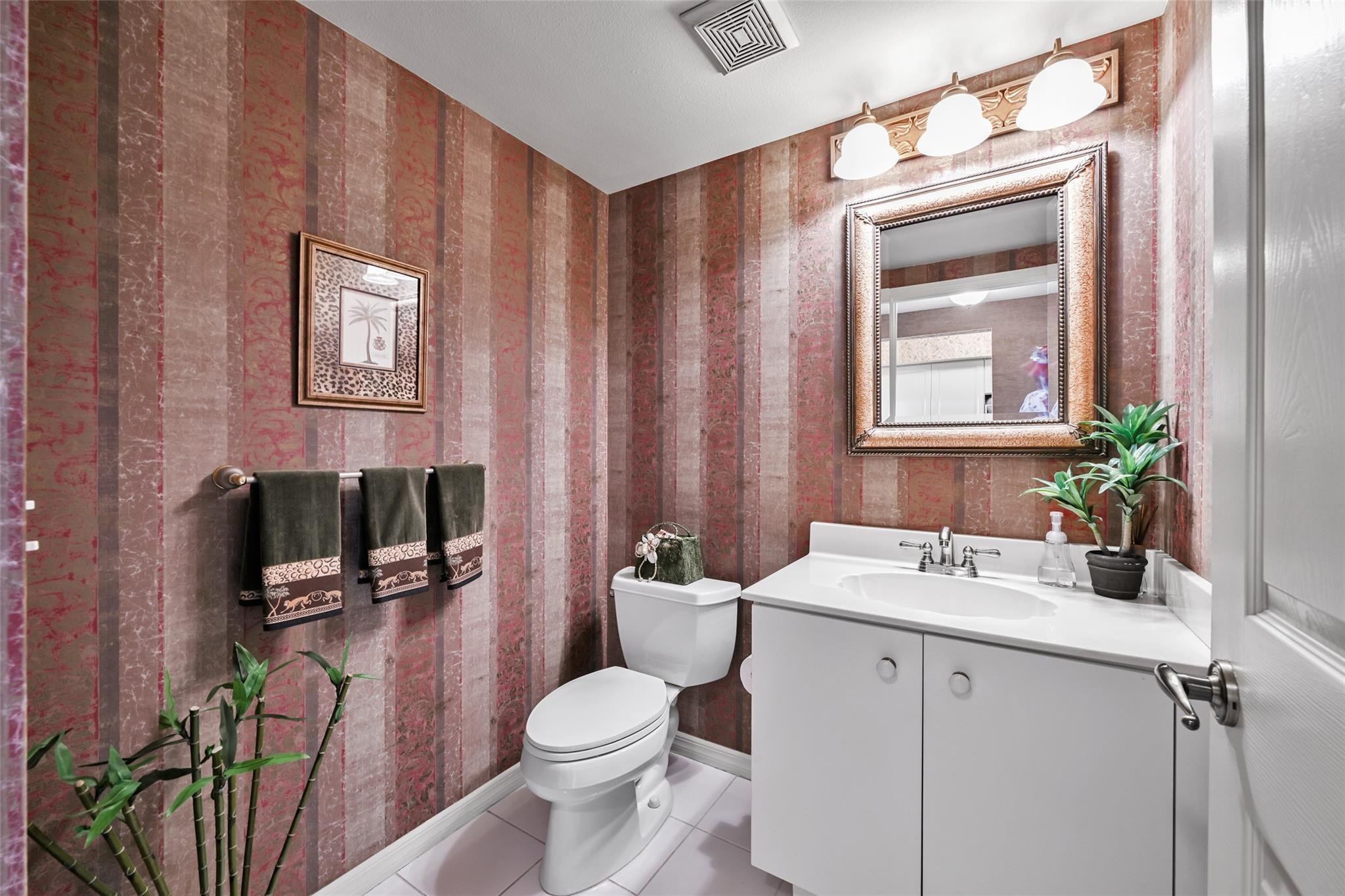 THE POINTE - Residential