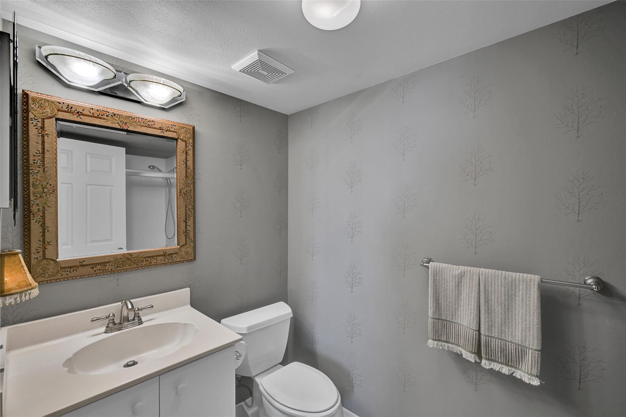 THE POINTE - Residential