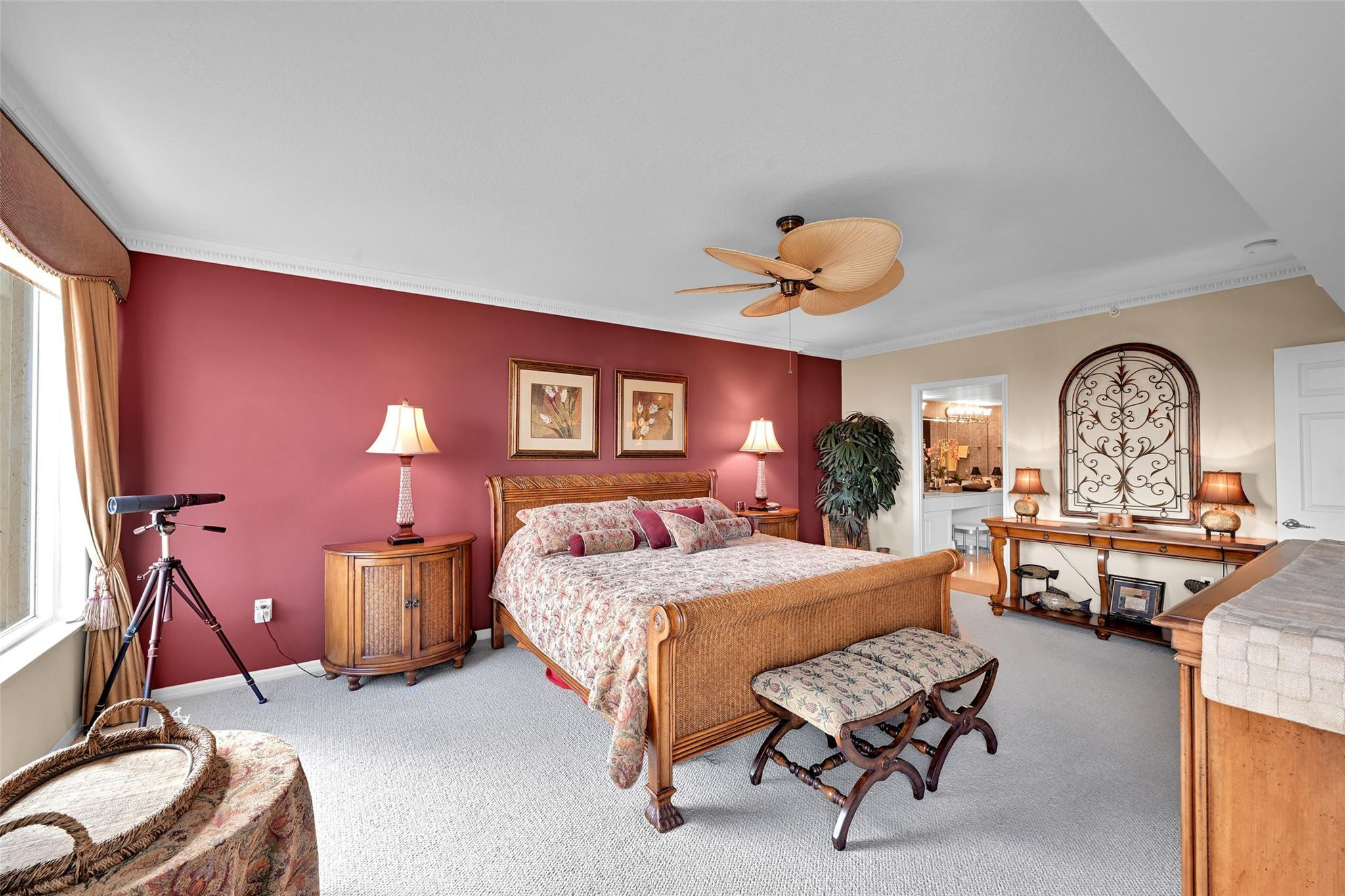 THE POINTE - Residential