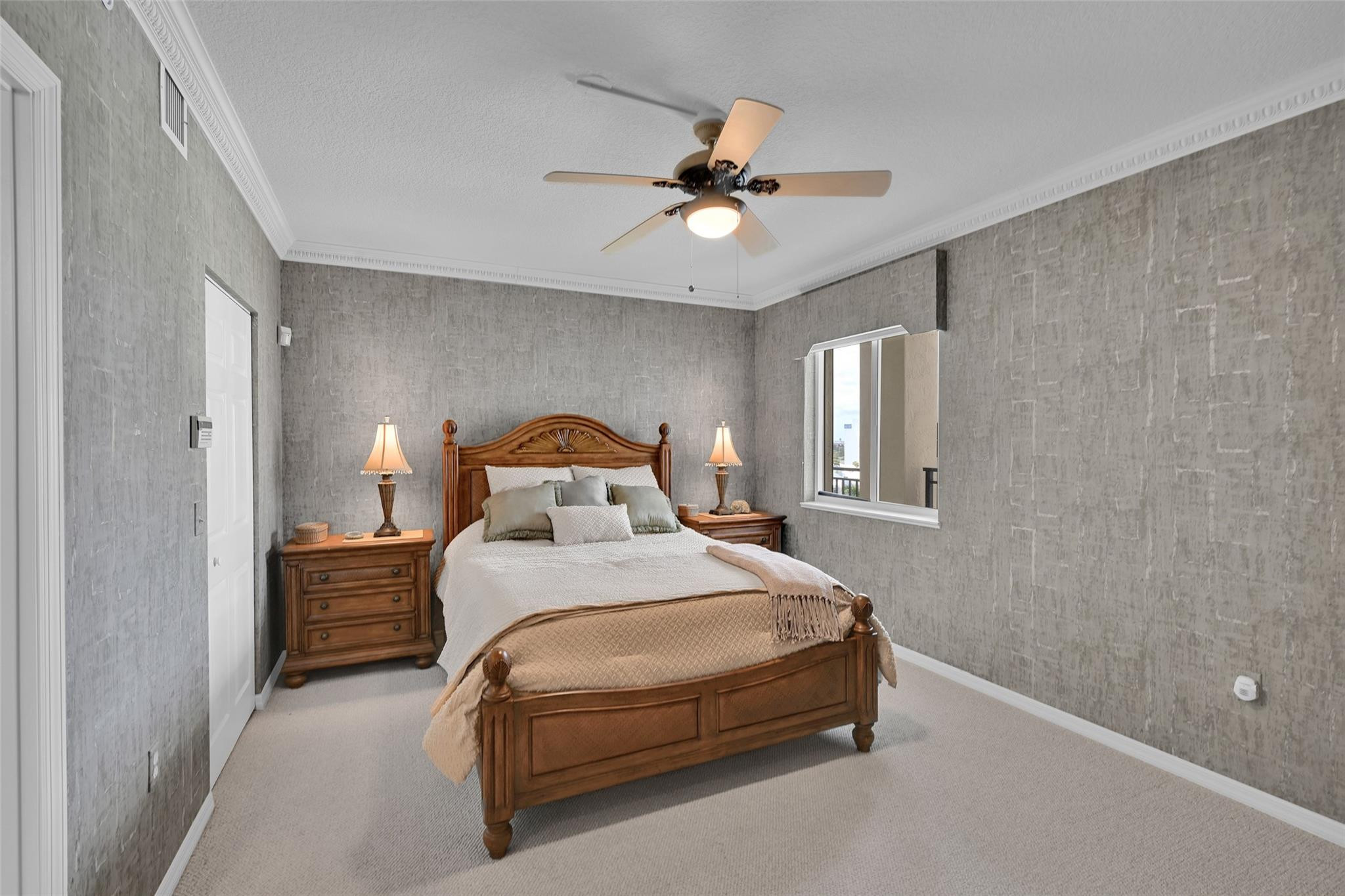 THE POINTE - Residential