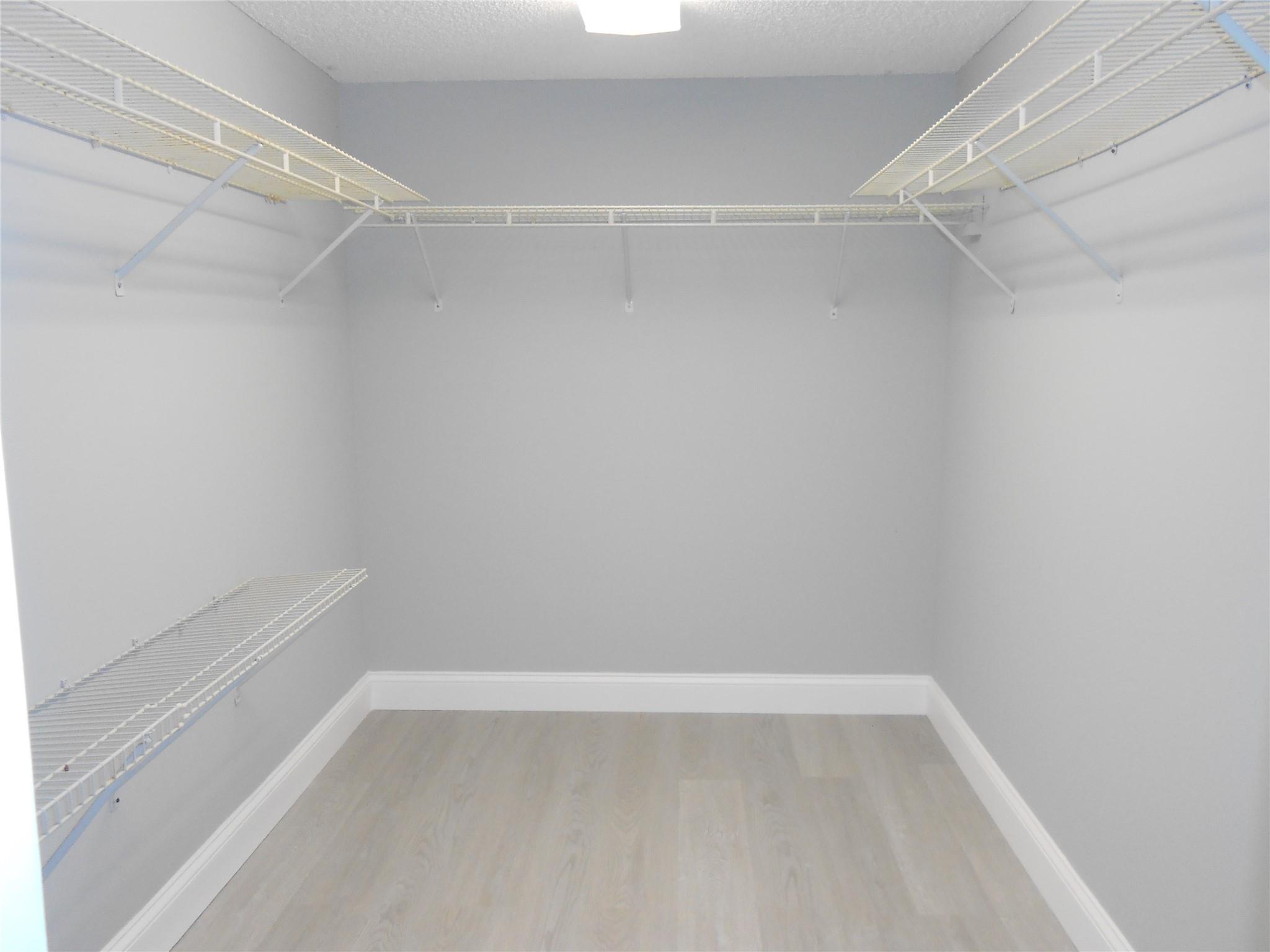 Nassau Village West II Co - Residential Lease