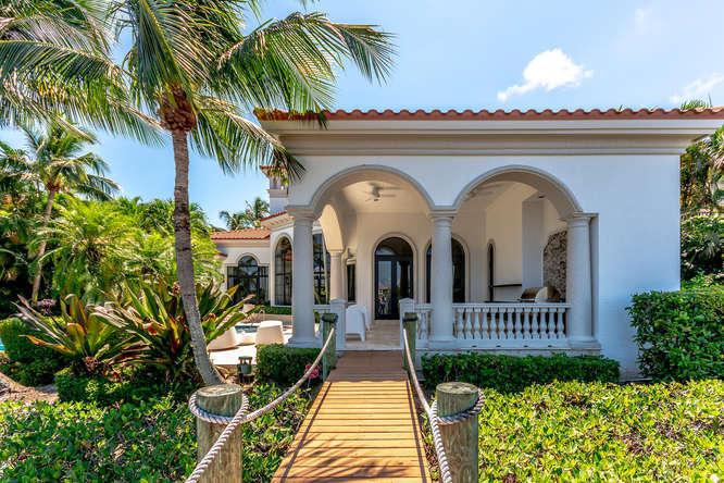 SAWFISH BAY COLONY - Residential