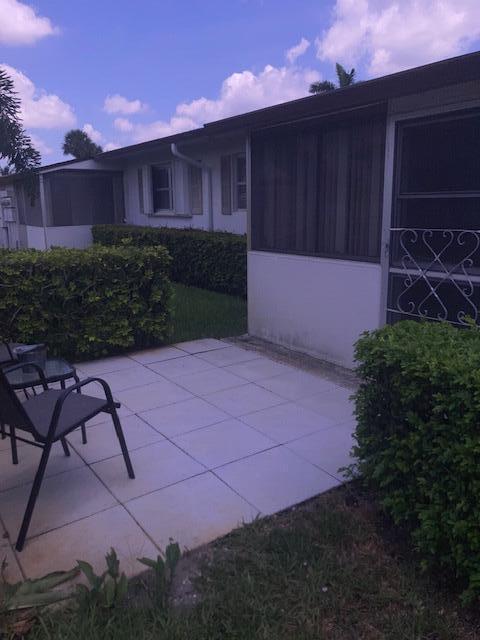 CRESTHAVEN VILLAS 15 CONDO - Residential Lease