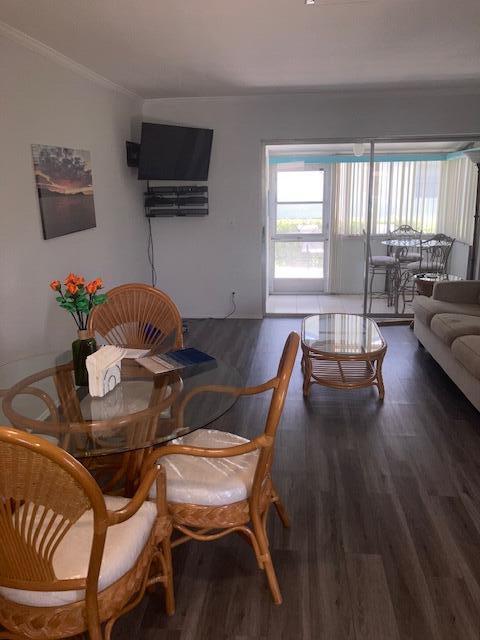 CRESTHAVEN VILLAS 15 CONDO - Residential Lease