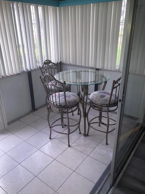 CRESTHAVEN VILLAS 15 CONDO - Residential Lease