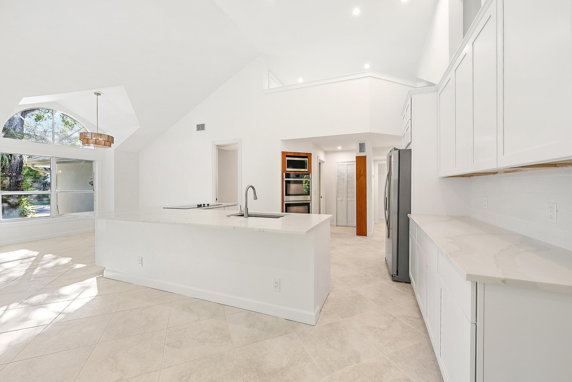 MYSTIC COVE - Residential