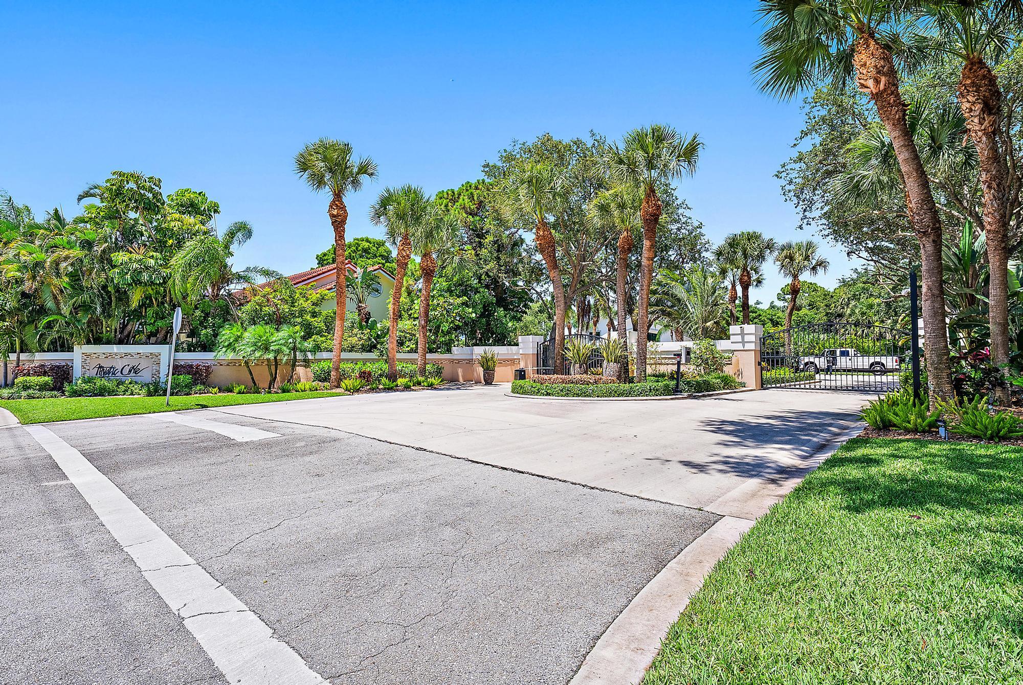 MYSTIC COVE - Residential