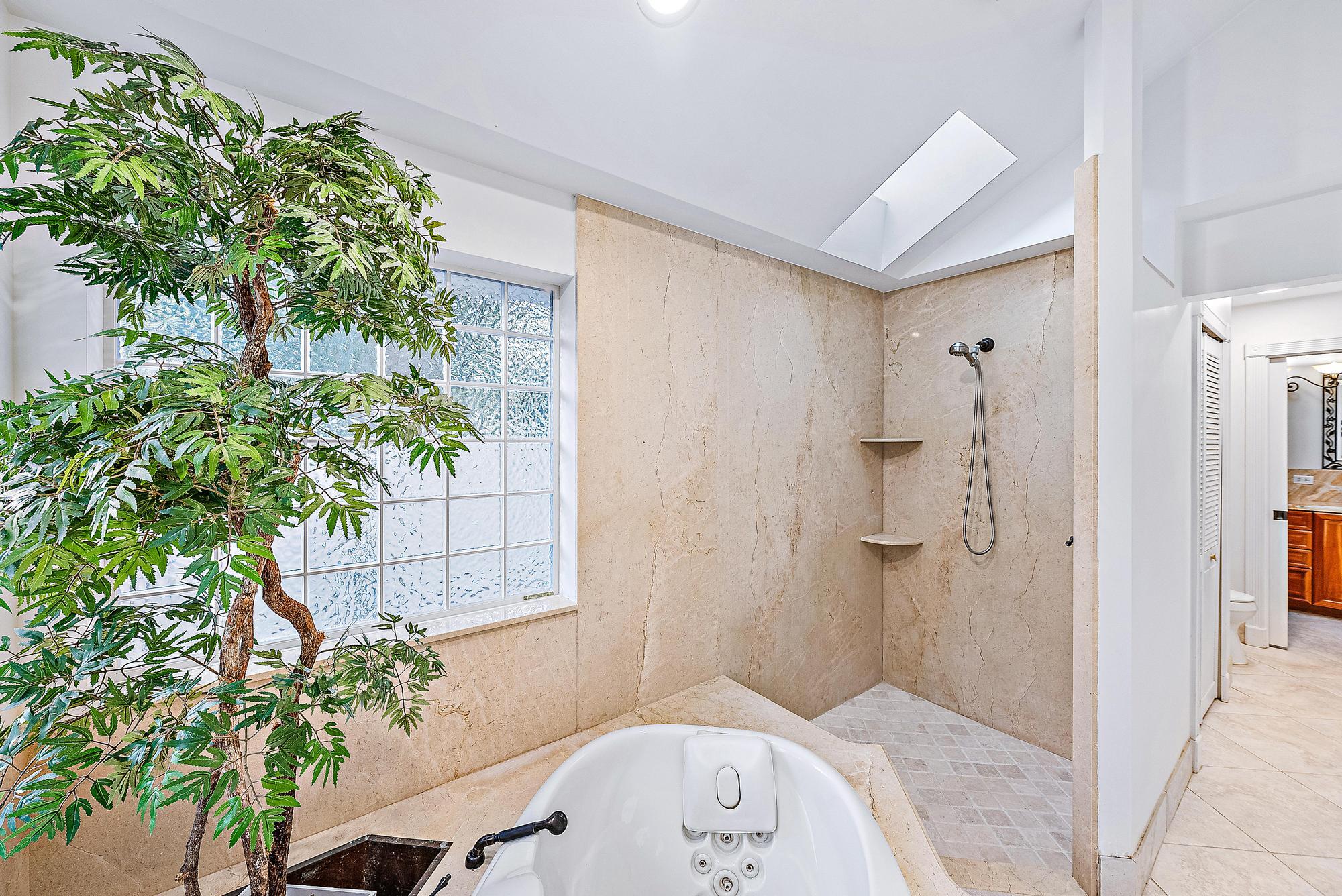 MYSTIC COVE - Residential