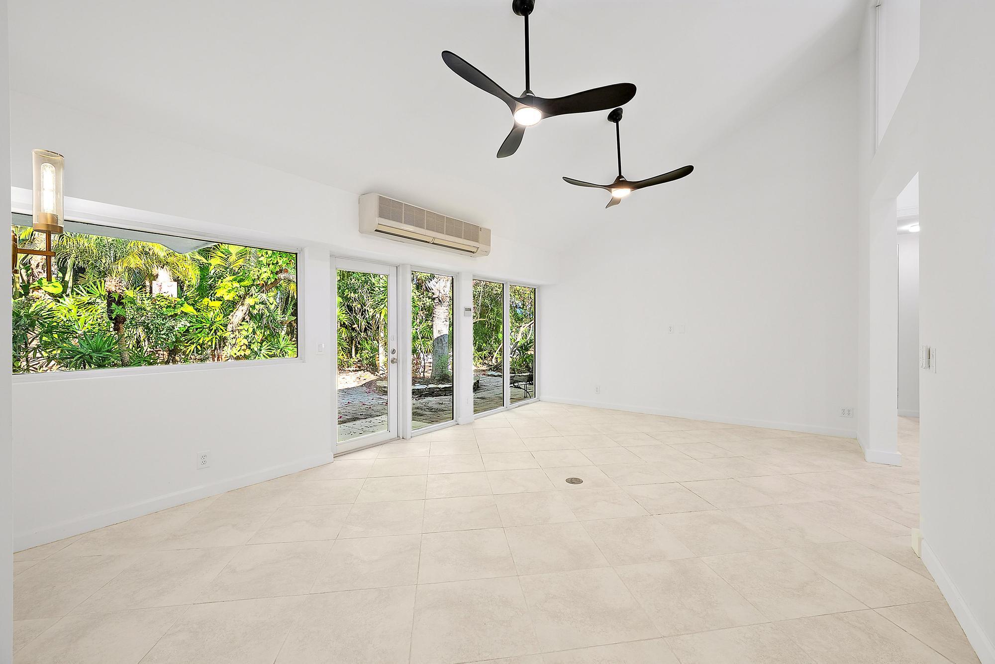 MYSTIC COVE - Residential