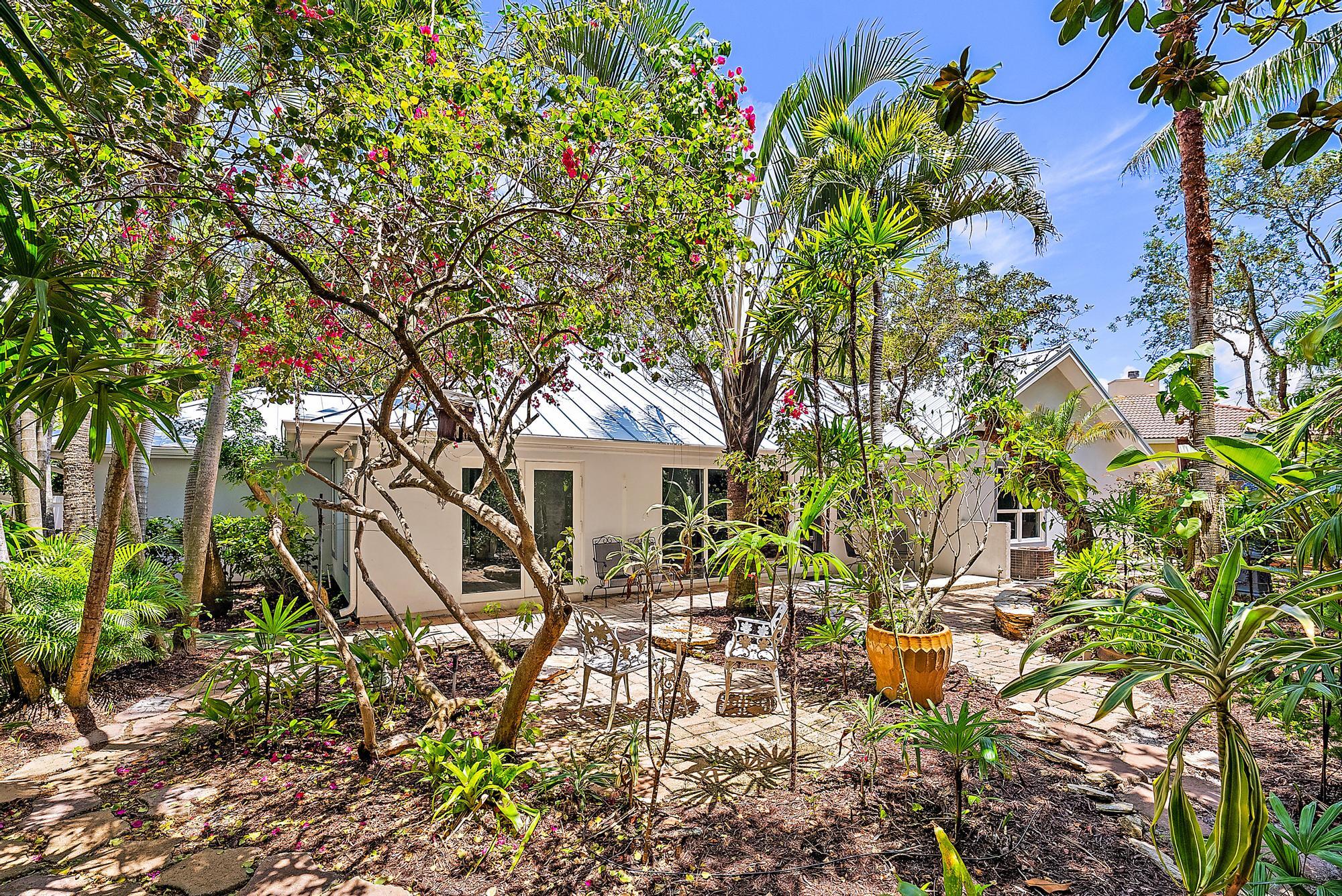 MYSTIC COVE - Residential