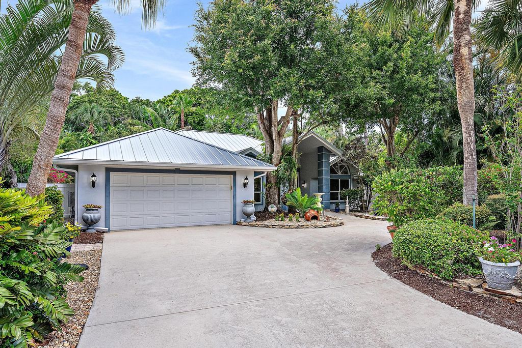 Photo of 9149 SE Mystic Cove Terrace, Hobe Sound, FL 33455 (MLS # R11159860)