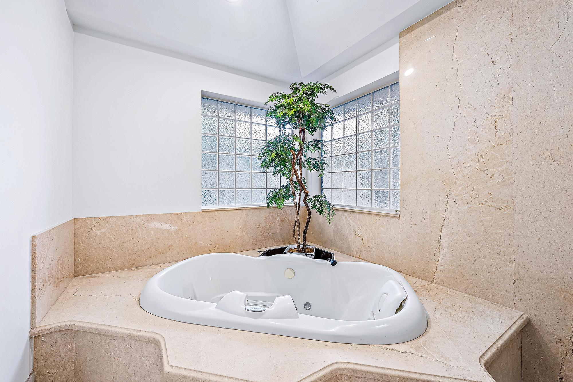 MYSTIC COVE - Residential