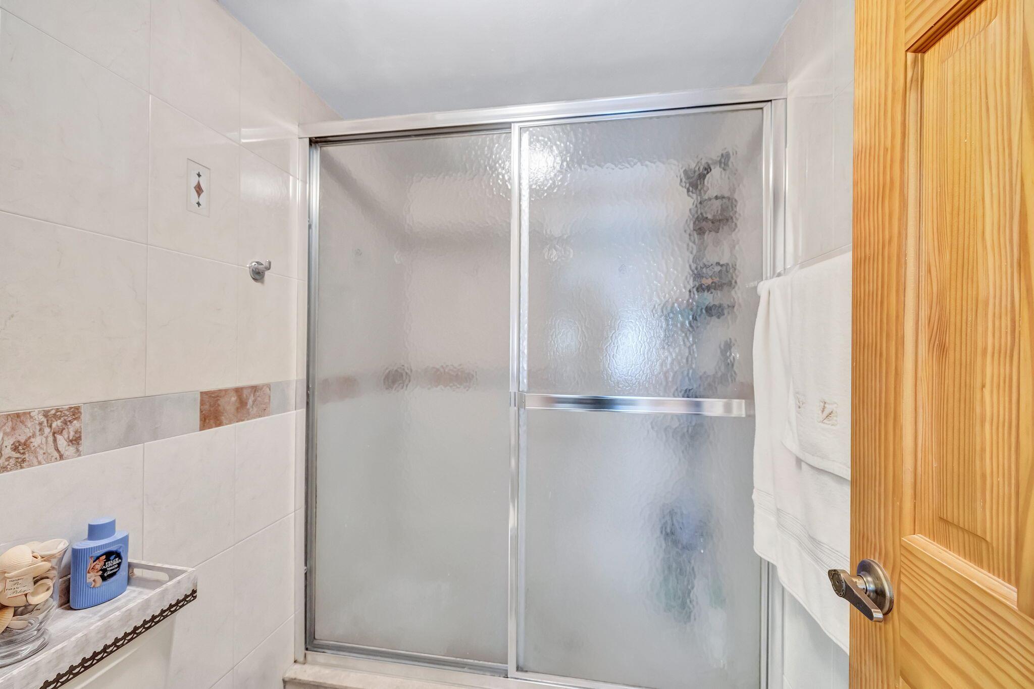 DIPLOMAT SQUARE CONDO - Residential