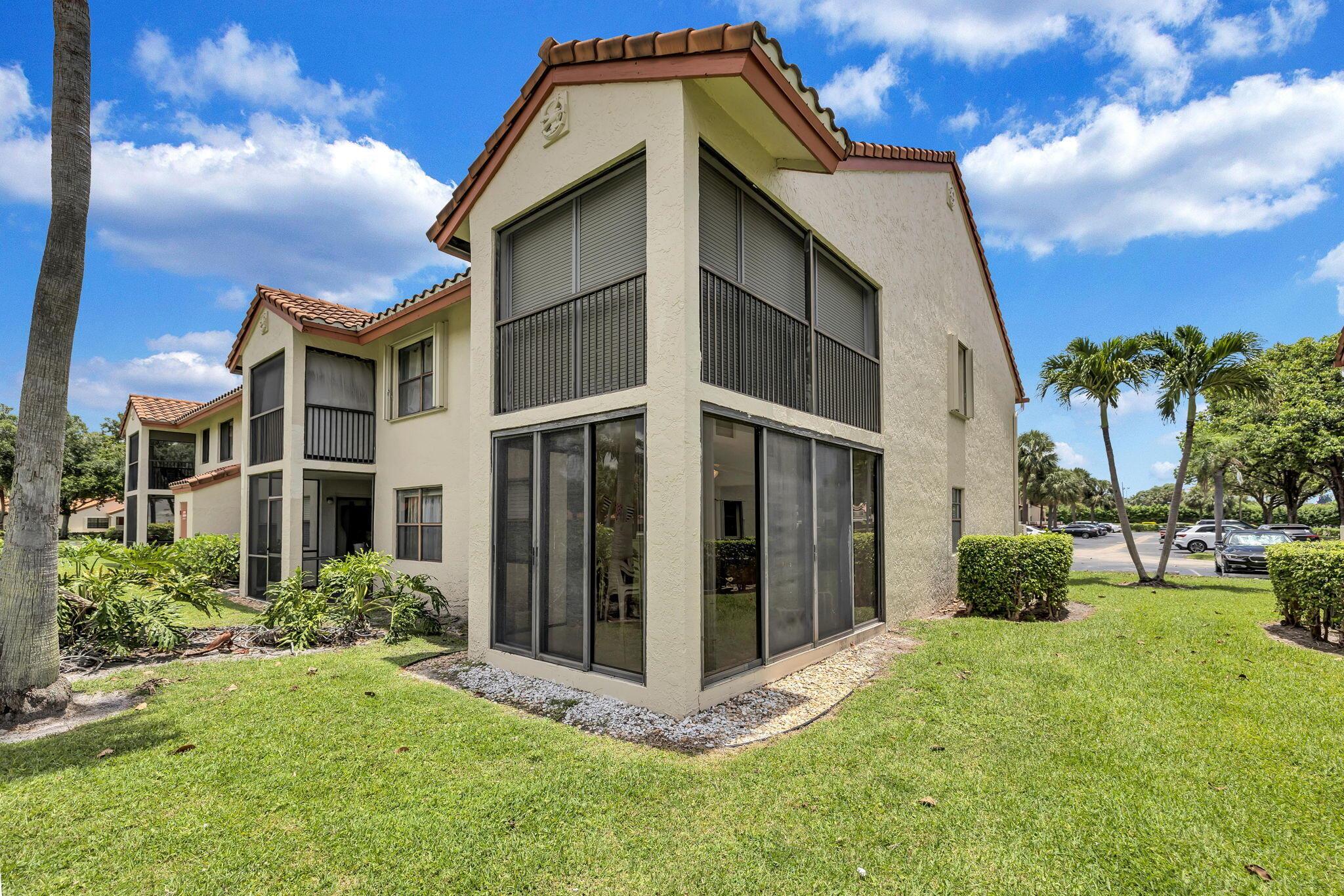 DIPLOMAT SQUARE CONDO - Residential