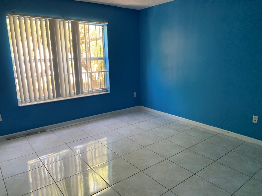 Club Caribe Condo - Residential Lease