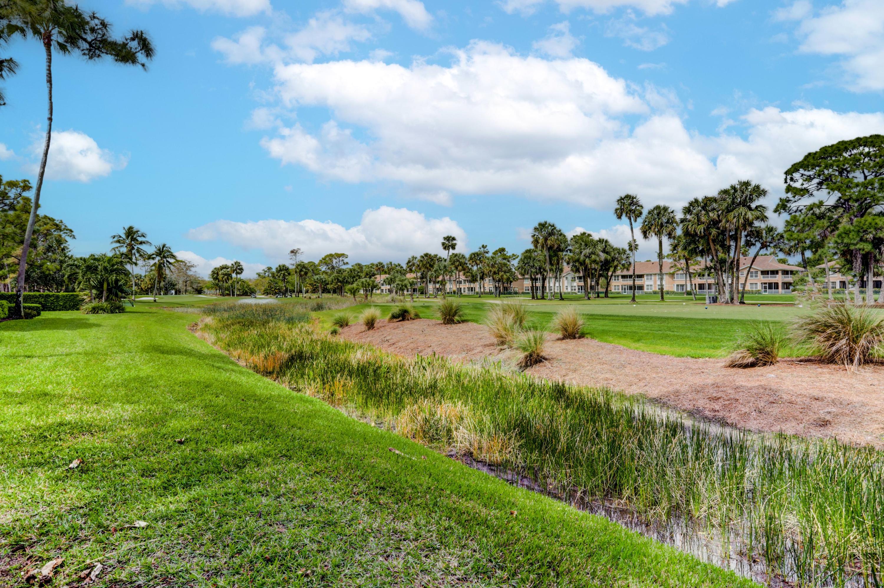 RYDER CUP VILLAS CONDO - Residential