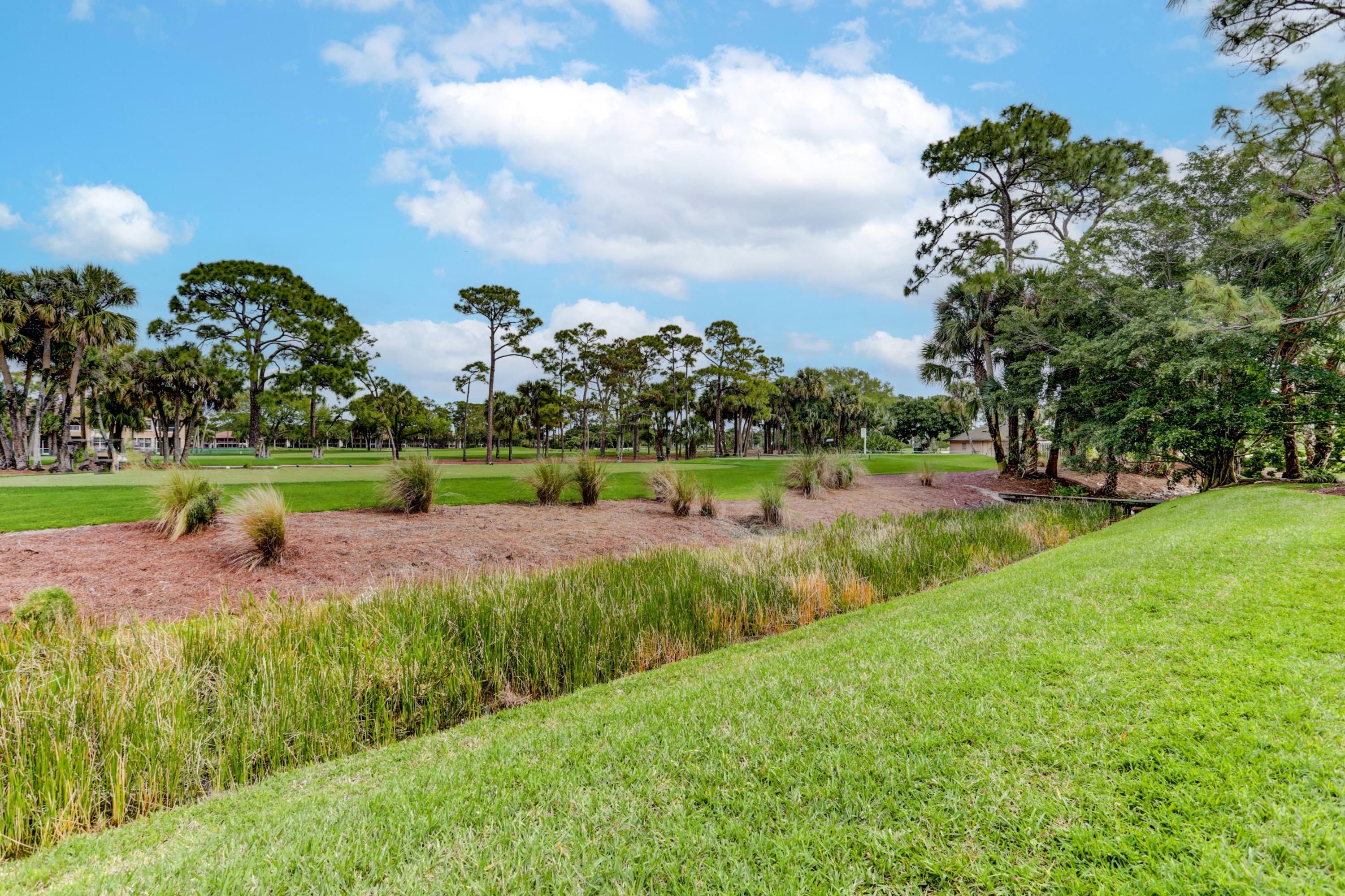 RYDER CUP VILLAS CONDO - Residential